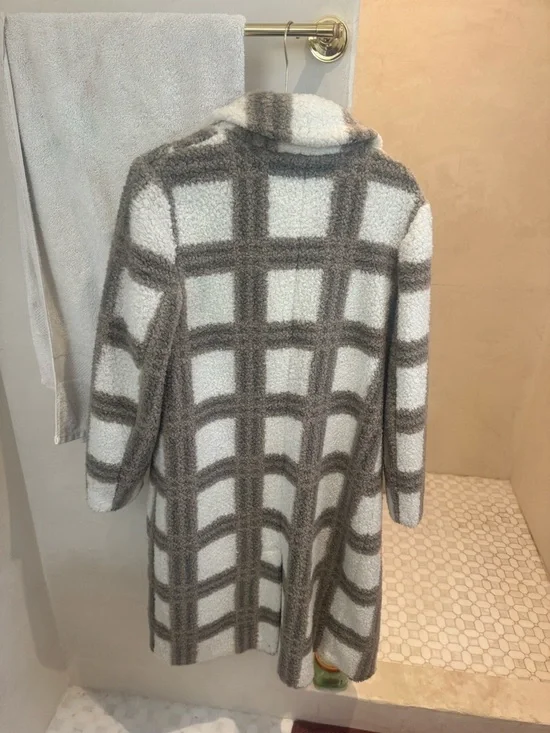 NVLT Plaid Long Trench Coat in White & Taupe - Picture 4 of 4